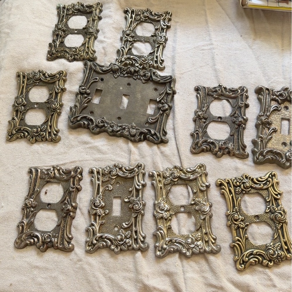 Vintage 1960s Floral Rococo Brass Tone  Outlet Cover Lot 10 Edmar AmerTac Vernon
